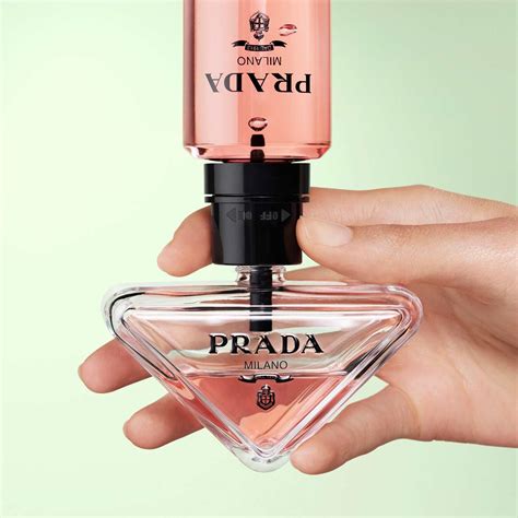 prada paradoxe profumo recensioni|paradoxe fragranza ricaricabile.